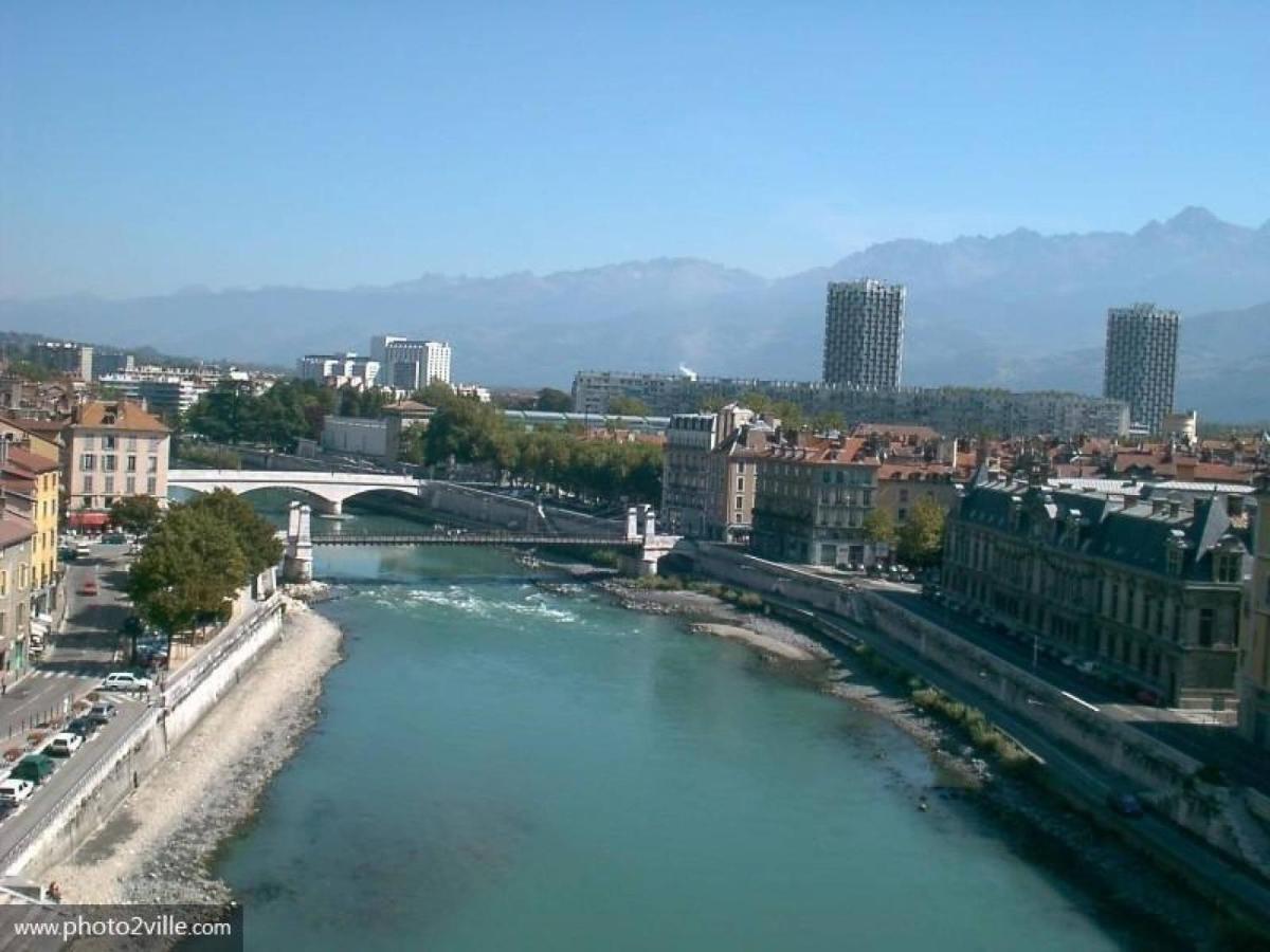 The Originals City, Hotel Gambetta, Grenoble Bagian luar foto